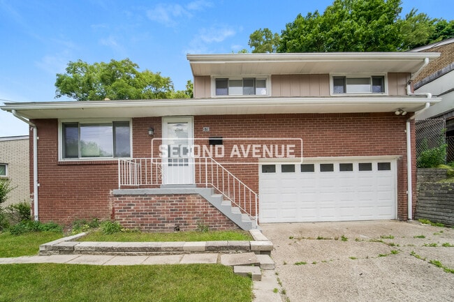 property at 578 Grove Rd