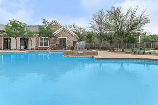 Delafield Villas in Dallas, TX - Building Photo - Building Photo