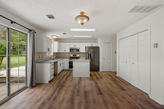 2004 Carriage Hills Trail in Cedar Park, TX - Building Photo - Building Photo