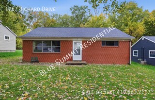 1767 Richard Dr in Mansfield, OH - Building Photo