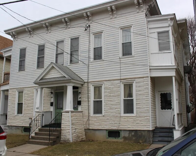 24-26-26 Milton Ave in Amsterdam, NY - Building Photo