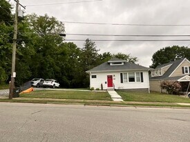 521 E 2nd St in Farmville, VA - Building Photo