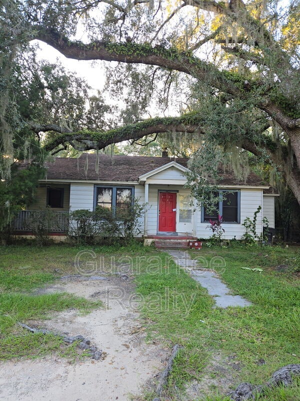 2246 SE 3rd Ave in Ocala, FL - Building Photo - Building Photo