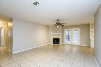 29127 Waltham St in Spring, TX - Building Photo - Building Photo