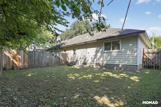 2410 Morning Glory Dr in Pasadena, TX - Building Photo - Building Photo