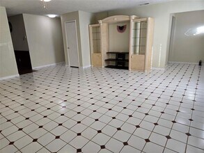 4305 Hanover Dr in Garland, TX - Building Photo - Building Photo