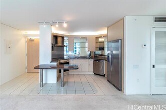 88 Piikoi St in Honolulu, HI - Building Photo - Building Photo