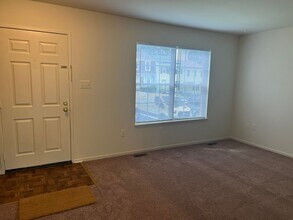 527 Mandolin Ct in Gaithersburg, MD - Building Photo - Building Photo