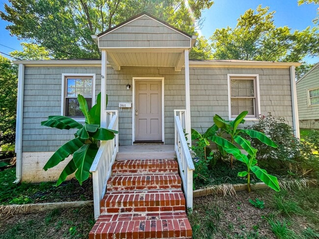 property at 2905 Trent St