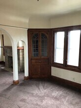 4049 N Elmhurst Rd in Milwaukee, WI - Building Photo - Building Photo