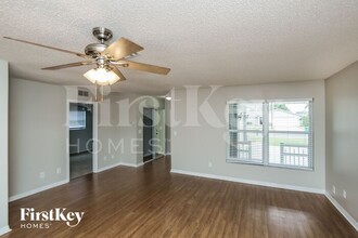 608 Mark Dr in Melbourne, FL - Building Photo - Building Photo