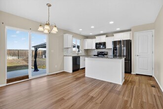 10202 Silver Stirrup Dr in Colorado Springs, CO - Building Photo - Building Photo