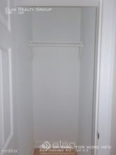 894 Green Bay Rd-Unit -Unit A-3 in Winnetka, IL - Building Photo - Building Photo