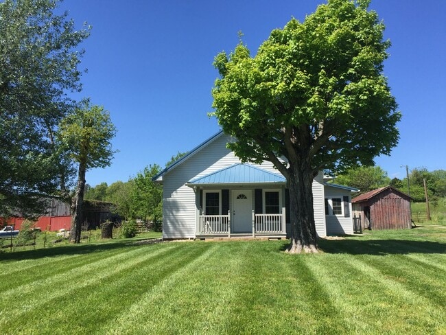 property at 3450 Cherokee Dr