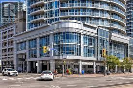 218 Queens Quay W in Toronto, ON - Building Photo - Building Photo