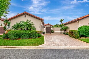 23164 Via Stel in Boca Raton, FL - Building Photo