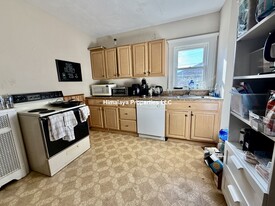 112 College Ave, Unit #1 Apartamentos