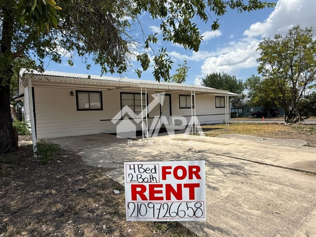 property at 315 Jamaica Dr