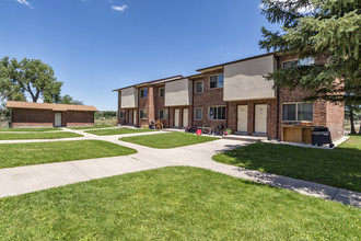 Fountain View Apartments in Fountain, CO - Foto de edificio - Building Photo