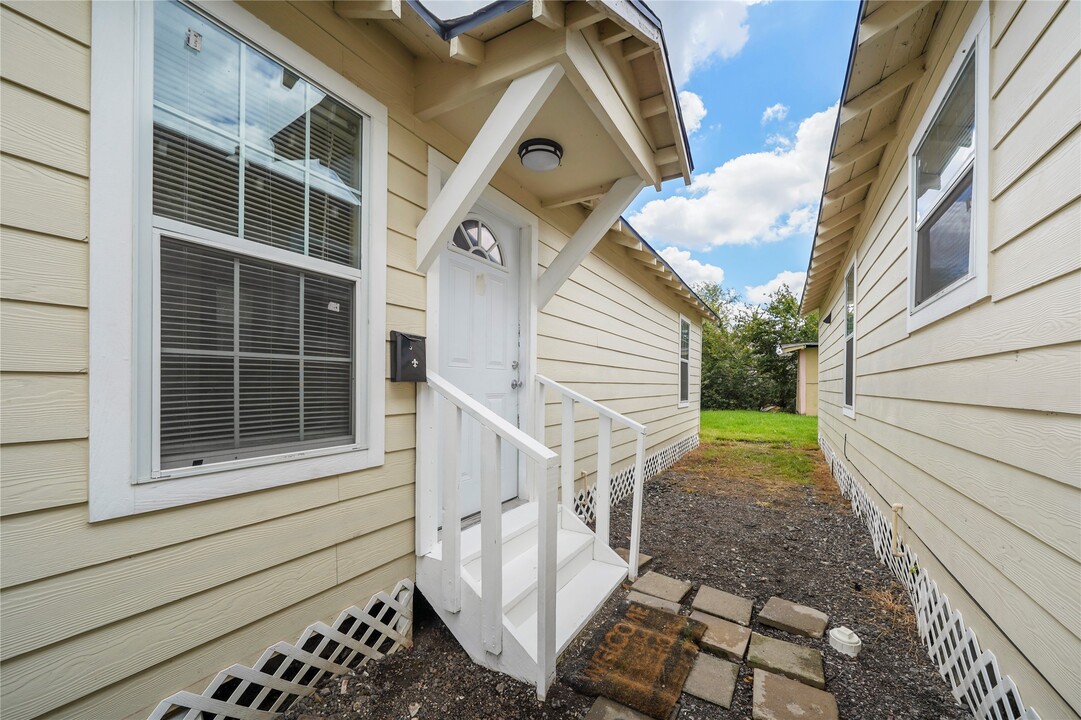 3820 Lila St in Houston, TX - Building Photo