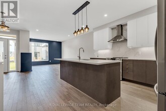158 Unison St in Ottawa, ON - Building Photo - Building Photo