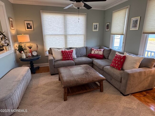 8 Ave of Two Rivers in Rumson, NJ - Building Photo - Building Photo