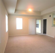 1155 Villagio Cir in Sarasota, FL - Building Photo - Building Photo