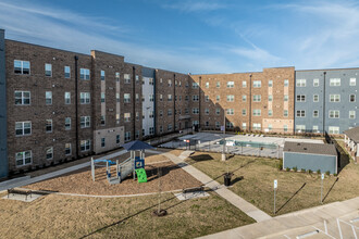 Reserve at Shiloh in Garland, TX - Building Photo - Building Photo