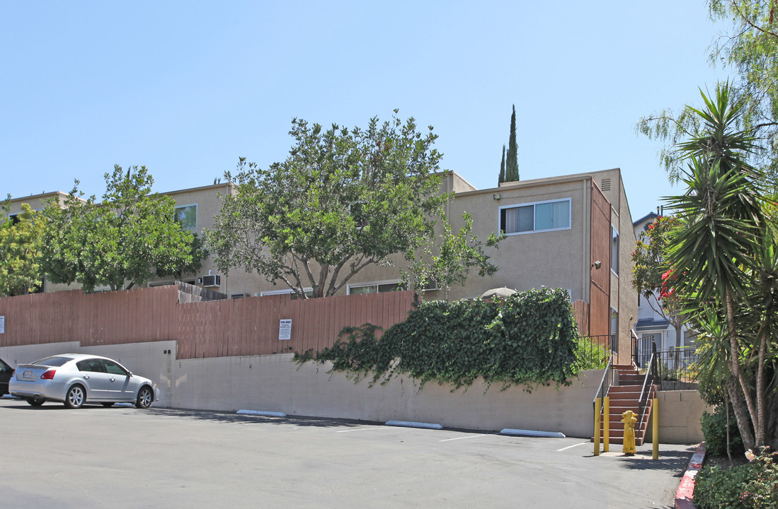 Grove Townhouses in Lemon Grove, CA - Building Photo