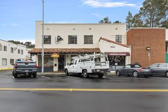 11-19 Moraga Way in Orinda, CA - Building Photo - Primary Photo