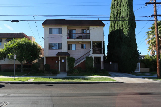 1332 Orange Grove Ave in Glendale, CA - Building Photo - Building Photo