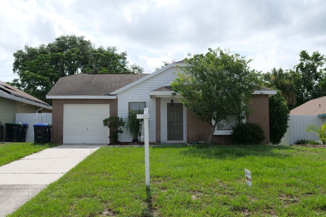 125 Grand Jct Blvd in Orlando, FL - Building Photo