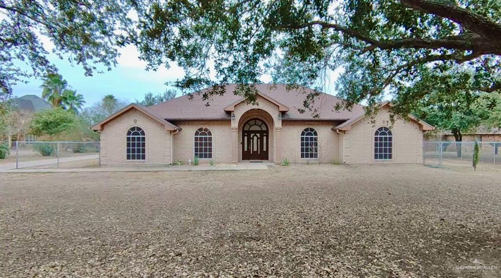 4701 Ponds Edge Rd in Palmhurst, TX - Building Photo