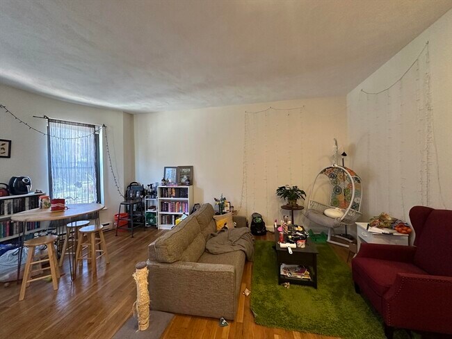 665 Massachusetts Ave in Boston, MA - Building Photo - Building Photo