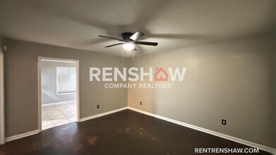 3863 N Trezevant St in Memphis, TN - Building Photo - Building Photo