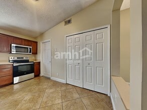 1036 Bluejack Oak Dr in Oviedo, FL - Building Photo - Building Photo