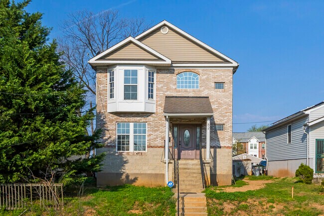 824 48th Pl NE in Washington, DC - Building Photo - Building Photo