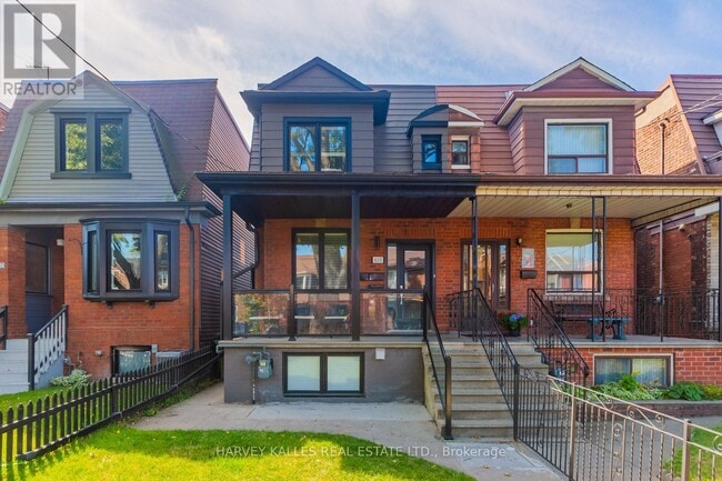 property at 600-600 St Clarens Ave