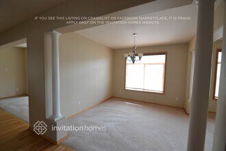 34229 13th Ct SW in Federal Way, WA - Building Photo - Building Photo