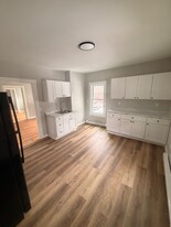 38-40 Converse St in Stafford, CT - Building Photo