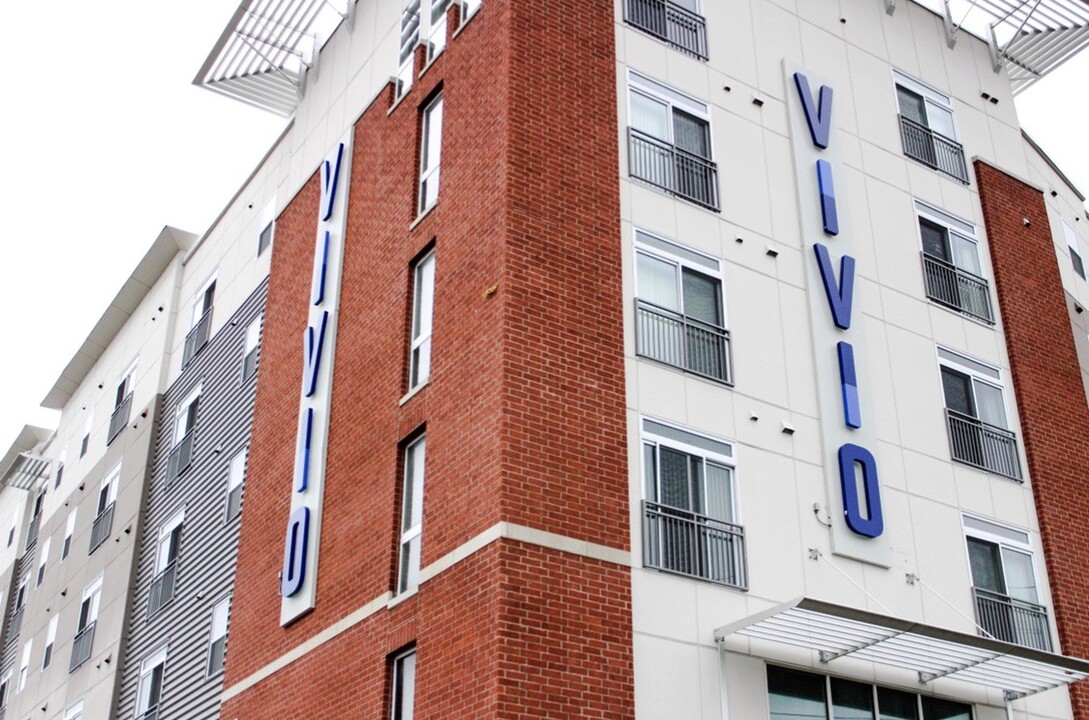 Vivio on 10th in Indianapolis, IN - Building Photo