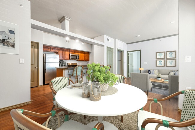 Lakeside Villas (Dallas)