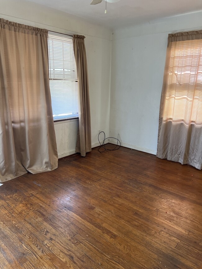 5663 Gatesworth Ave in St. Louis, MO - Building Photo - Building Photo