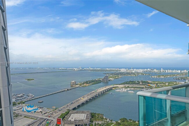 property at 900 Biscayne Blvd