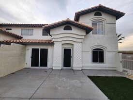 8201 Distant Star in Las Vegas, NV - Building Photo