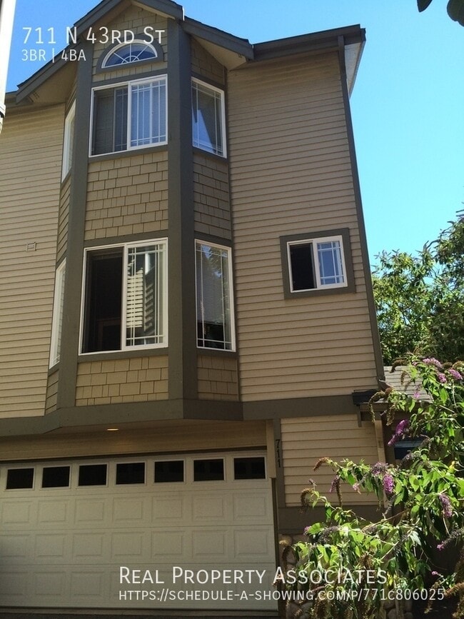 property at 711 N 43rd St