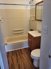 120 Cindy Ln, Unit 120 in O'Fallon, IL - Building Photo - Building Photo