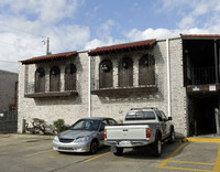 3512 N Arnoult Rd in Metairie, LA - Foto de edificio - Building Photo