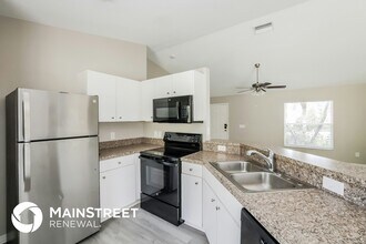 3082 Sikeston Ave in North Port, FL - Building Photo - Building Photo