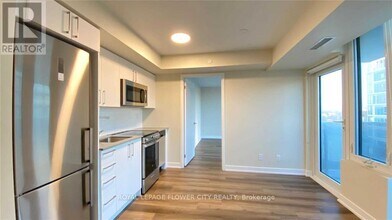 38 Monte Kwinter Ct in Toronto, ON - Building Photo - Building Photo